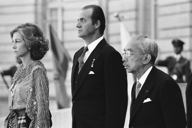 L'empereur Hirohito du Japon avec le roi Juan Carlos d'Espagne et la reine Sofia, le 27 octobre 1980