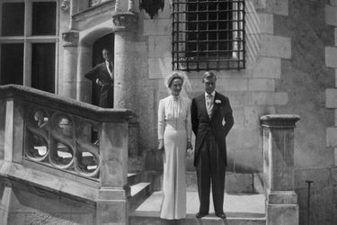 Le duc de Windsor et Wallis Simpson, le 3 juin 1937, jour de leur mariage au château de Candé