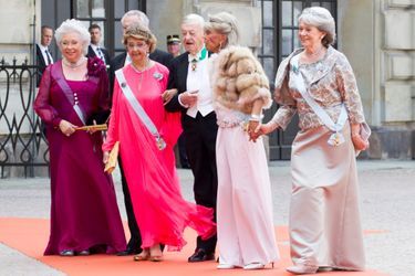 Les princesses Christina, Desiree, Birgitta et Margaretha de Suède, avec Tord Magnuson et le baron Nils August, à Stockholm le 13 juin 2015  