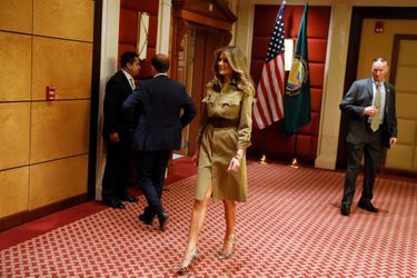 Melania Trump Sans Voile En Arabie Saoudite  17