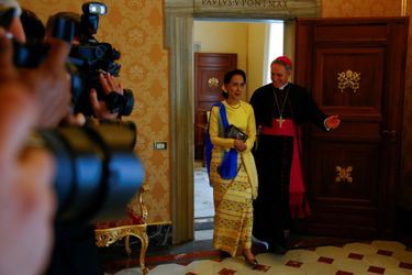 Aung San Suu Kyi au Vatican, le 4 mai 2017.