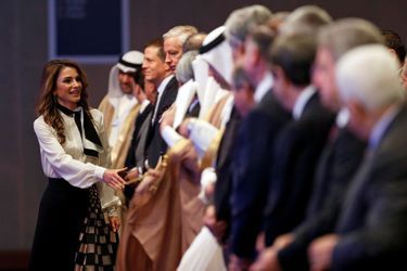 La reine Rania de Jordanie au Forum économique mondial du Moyen Orient et de l’Afrique du Nord dans la région de la mer Morte, le 20 mai 2017