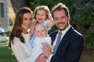 Le prince Liam de Luxembourg avec sa parents et sa grande soeur au Vatican, le 22 avril 2017