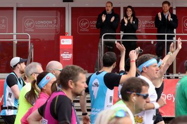 Kate Middleton, Les Princes William Et Harry Au Marathon De Londres, Dimanche 23 Avril 2017 10