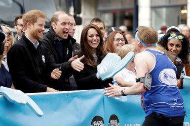 Kate Middleton, Les Princes William Et Harry Au Marathon De Londres, Dimanche 23 Avril 2017  21