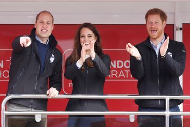 Kate Middleton, Les Princes William Et Harry Au Marathon De Londres, Dimanche 23 Avril 2017 5