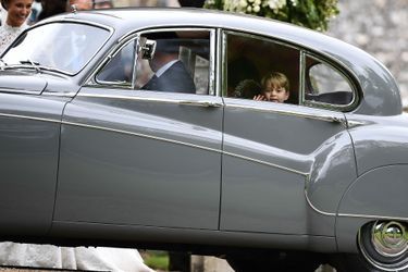Le Prince George Et La Princesse Charlotte Au Mariage De Leur Tante Pippa Middleton 15