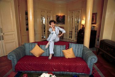 Claudia Cardinale à Paris en 2000.