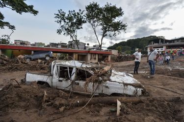 Une Coulée De Boue Dans Le Sud De La Colombie Fait Plus De 200 Morts 1
