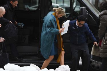 La reine Maxima des Pays-Bas en stilettos dans la neige à Washington, le 15 mars 2017 
