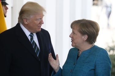 Donald Trump a reçu vendredi Angela Merkel