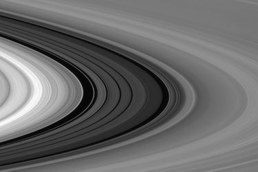 La zone noire représente la &quot;division de Cassini&quot;