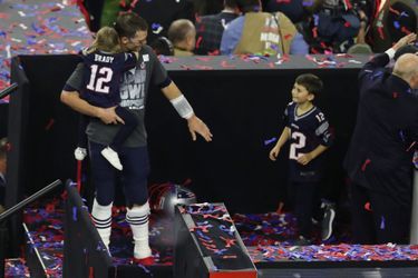 Tom Brady a célébré la victoire en famille.