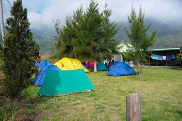 Le camping de la Ferme Fontaine Julien est un parfait endroit pour ceux qui veulent dormir pour pas cher