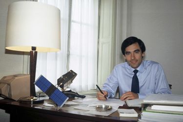 Le jeune député Fillon, à Paris le 19 Avril 1989.