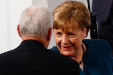 Mike Pence et Angela Merkel à Munich, le 17 février 2017.