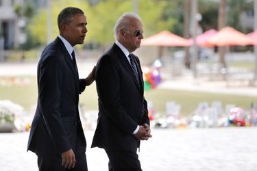 Barack Obama et Joe Biden à un hommage aux victimes de l'attaque contre un club à Orlando, le 6 juin 2016.