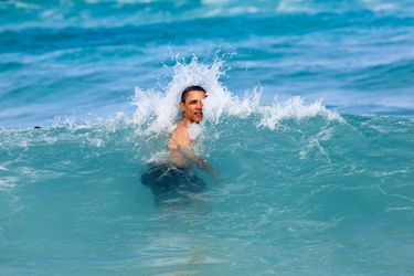 Barack Obama en vacances à Hawaï, le 1er janvier 2012.