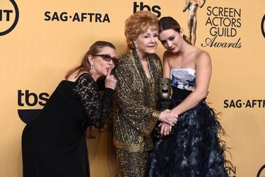 Trois générations: Debbie Reynolds, Carrie Fisher et sa fille Billie