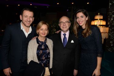 Dany Boon, Véronique et Bernard Cazeneuve et Yaël Boon. 