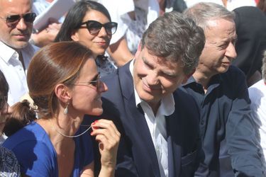 Arnaud Montebourg et sa compagne jour de l&#039;annonce de sa candidature à la présidentielle, lors de la Fête de la Rose à Frangy-en-Bresse, en août 2016. 