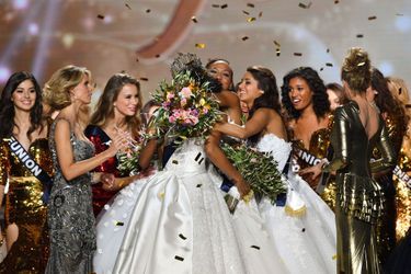 Miss Guyane, Alicia Aylies, élue Miss France 2017