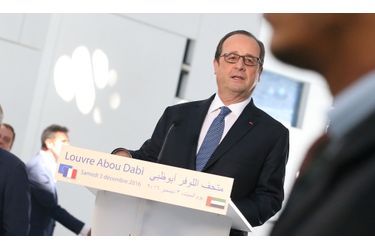 François Hollande En Visite À Abou Dhabi 7