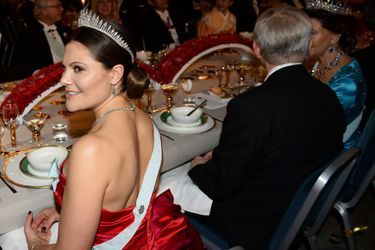 La princesse Victoria de Suède au banquet des prix Nobel à Stockholm, le 10 décembre 2014