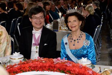La reine Silvia de Suède au banquet des prix Nobel à Stockholm, le 10 décembre 2014