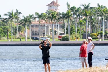 Donald Trump se trouve à Mar-a-Lago, sa résidence située à Palm Beach, en Floride.