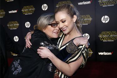 Carrie avec sa fille Billie Lourde en 2014.