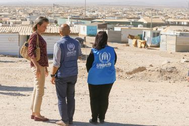 La reine Mathilde de Belgique découvre le camp de réfugiés syriens de Zaatari en Jordanie, le 24 octobre 2016