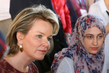 La reine Mathilde de Belgique dans le camp de Zaatari en Jordanie, le 24 octobre 2016
