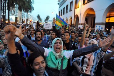 Des milliers de Marocains ont défilé dans les rues de plusieurs villes du pays, choqués par la mort effroyable de Mouhcine Fikri.