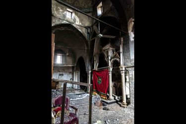 Cette église sera rendue au culte. L’Eglise syriaque catholique compte encore 100 000 fidèles au Proche-Orient. Mais 70 000 ont choisi l’exil.