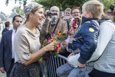 La reine Maxima des Pays-Bas très souriante à Apeldoorn, le 5 octobre 2016