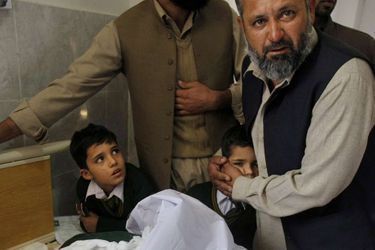 130 morts dans une attaque des taliban - Terreur sur Peshawar