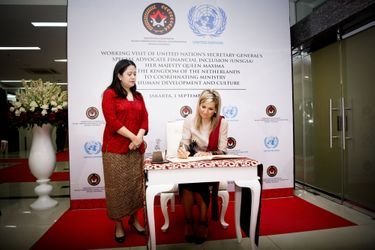 La reine Maxima des Pays-Bas avec la ministre indonésienne de la Culture à Jakarta, le 1er septembre 2016