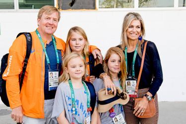 La reine Maxima et le roi Willem-Alexander des Pays-Bas avec leurs filles aux JO de Rio, le 17 août 2016