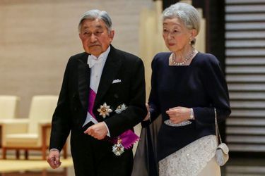 L&#039;impératrice Michiko et l&#039;empereur Akihito du Japon à Tokyo, le 11 octobre 2016