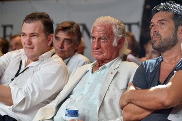 Jean-Paul Belmondo entouré de Philippe Tabarot et Jeff Domenech