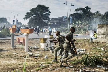L'intervention de l'armée à Libreville qui selon Jean Ping "tire à balle réelle contre son peuple"