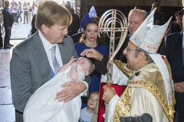 Le roi Willem-Alexander des Pays-Bas est l&#039;un des parrains du prince Carlos Enrique Leonard de Bourbon de Parme baptisé à Parme, le 25 septembre 2016