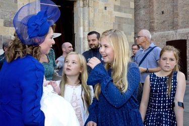 Les princesses Ariane, Catharina-Amalia et Alexia des Pays-Bas avec la princesse Annemarie de Bourbon de Parme et son bébé à Parme, le 25 septembre 2016