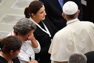 58 familles meurtries par l&#039;attentat de Nice ont été reçues par le pape samedi au Vatican