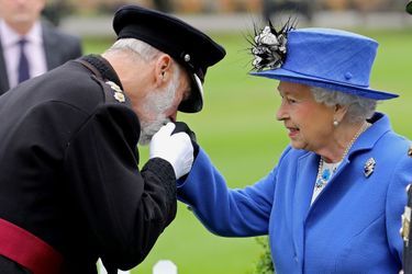 La reine Elizabeth II avec son cousin le prince Michael de Kent à Londres, le 1er juin 2016