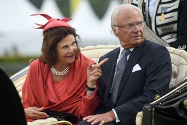 La reine Silvia de Suède et le roi Carl XVI Gustaf à Aachen, le 12 juillet 2016