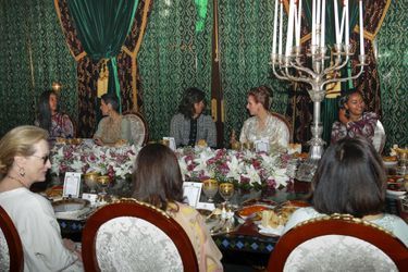 Les princesses Lalla Salma et Lalla Meryem avec Michelle Obama et ses filles à Marrakech, le 28 juin 2016