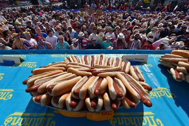 "Jaws" devient le plus gros mangeur de hot-dogs des Etats-Unis