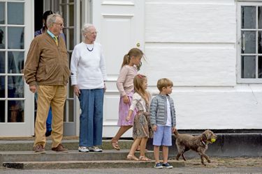Danemark. La famille royale incomplète pour la photo d'été